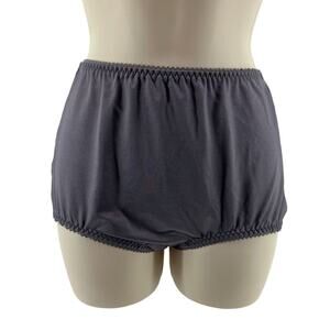 Vanity Fair Women's Undershapers Light Control Brief Panty 40301 Grey Womens L